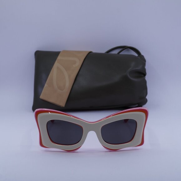 Loewe LW40140U 59A Cat Eye Sunglasses – Ivory\\Smoke